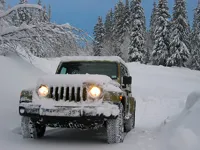 https://playallgames.online/game/offroad-snow-jeep-passenger-mountain-uphill-drivin