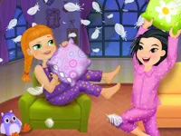 https://playallgames.online/game/crazy-pillow-fight-party