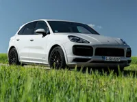https://playallgames.online/game/porsche-cayenne-gts-slide