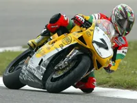 https://playallgames.online/game/superbike-slide